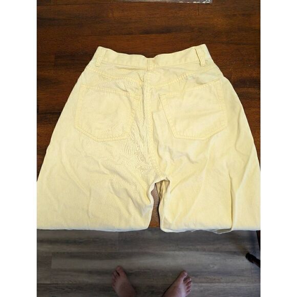 Eddie Bauer Women’s Canary Yellow Denim High Rise Jeans Women's Size 4 - Picture 2 of 7